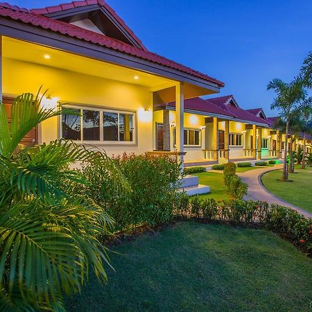Phuket Airport Villa Ban Bo Han Habitación foto
