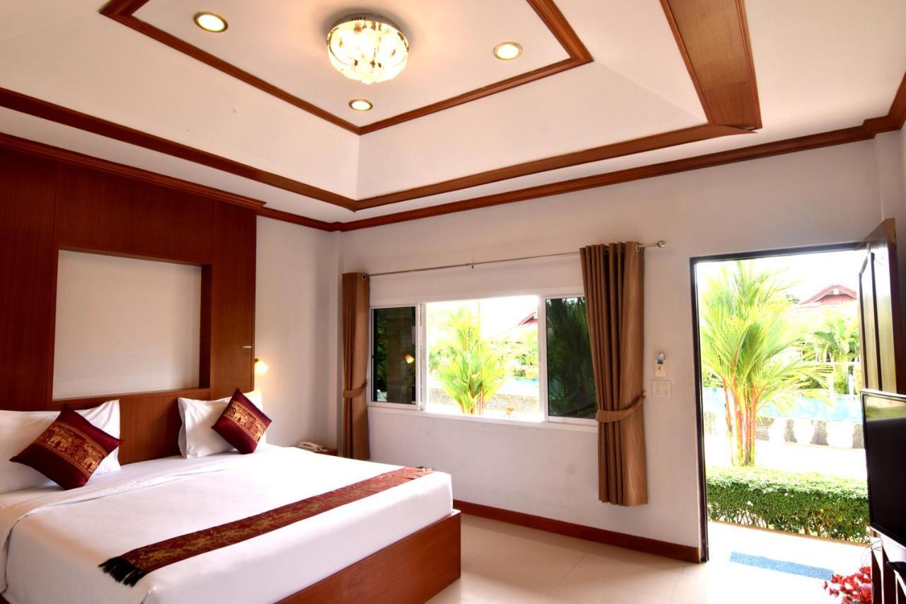 Phuket Airport Villa Ban Bo Han Exterior foto